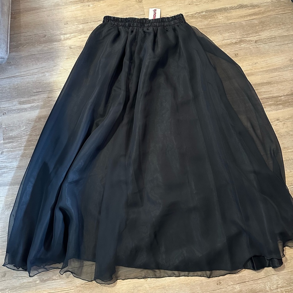 Joie black silky skirt